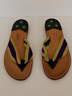 Preppy Gir Women  flip flops size 8 1/2